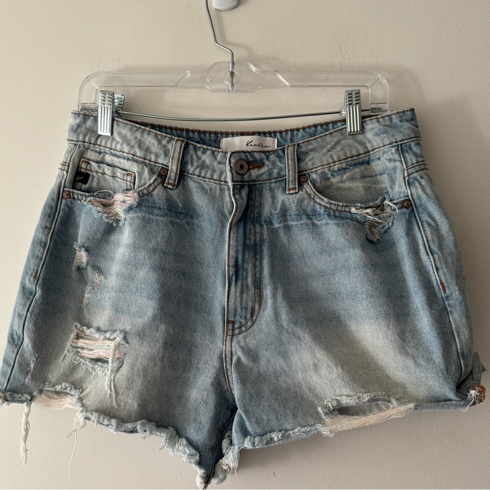 KanCan Light Blue Distressed Denim Shorts L 💕